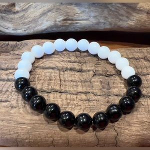 New Black Onyx & White Faceted Agate  Bracelet Natural Stone Beaded Stretchy 8mm